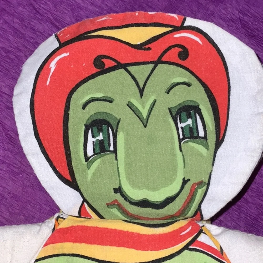 Vintage Pinocchio doll with story